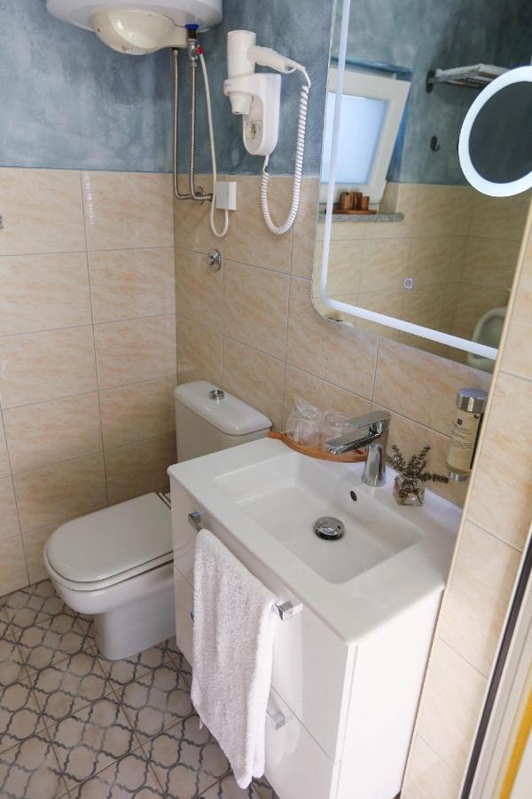 Healthy House Glamping Hotel Koper Exterior photo